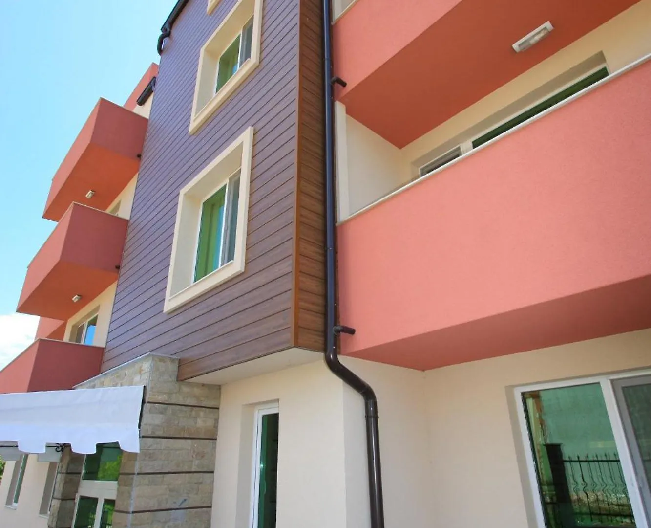 بيت ضيافة فندق Siena House سوزوبول