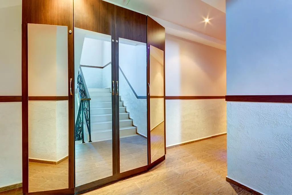 بيت ضيافة فندق Siena House سوزوبول